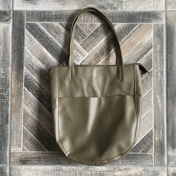 Anthropologie Handbags - Anthropologie Olive Green Leather Shoulder Handbag